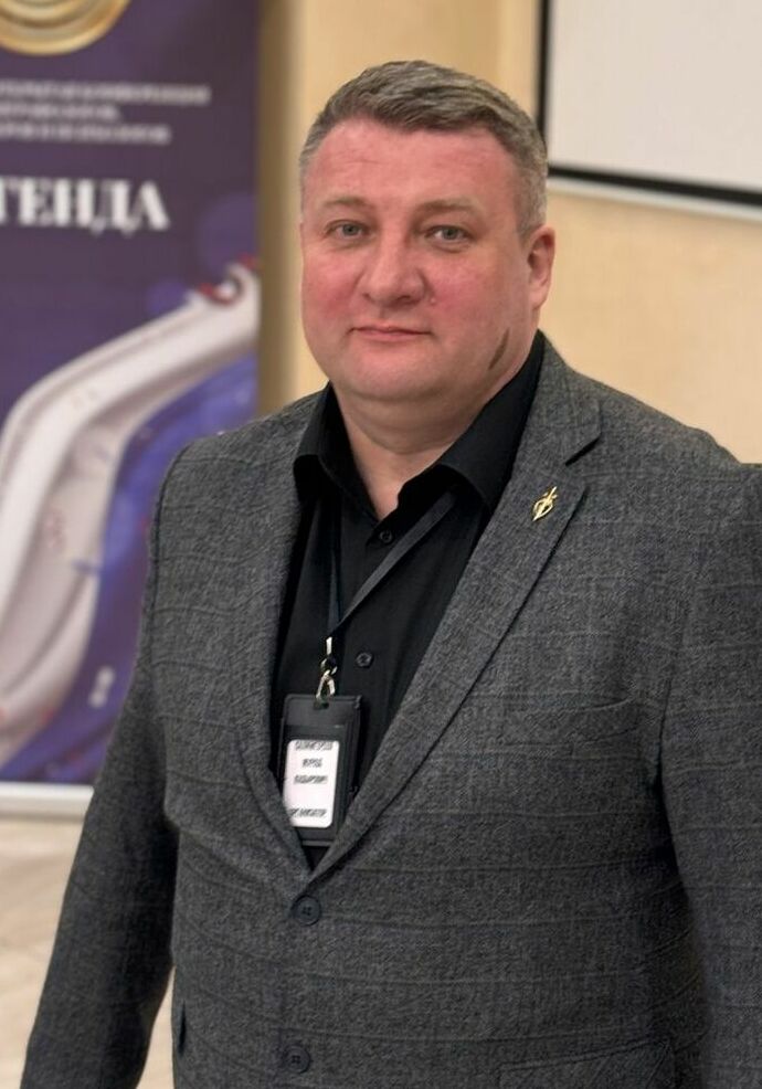 организатор&nbsp; <span style="font-weight: bold;">Салимгереев Мурад Кадырович</span><br>